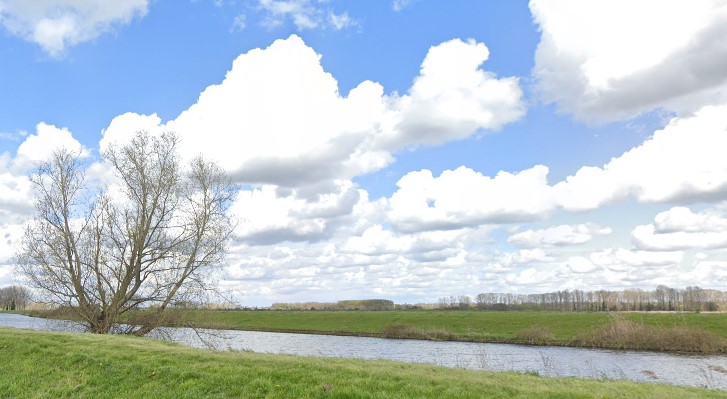 Ten Mile River