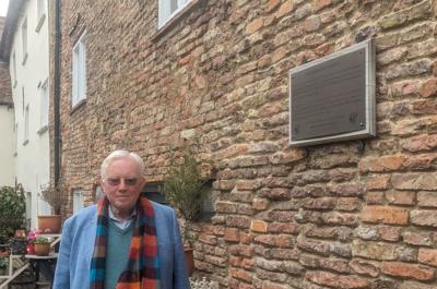 A league of merchants