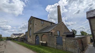 Keeping farming afloat